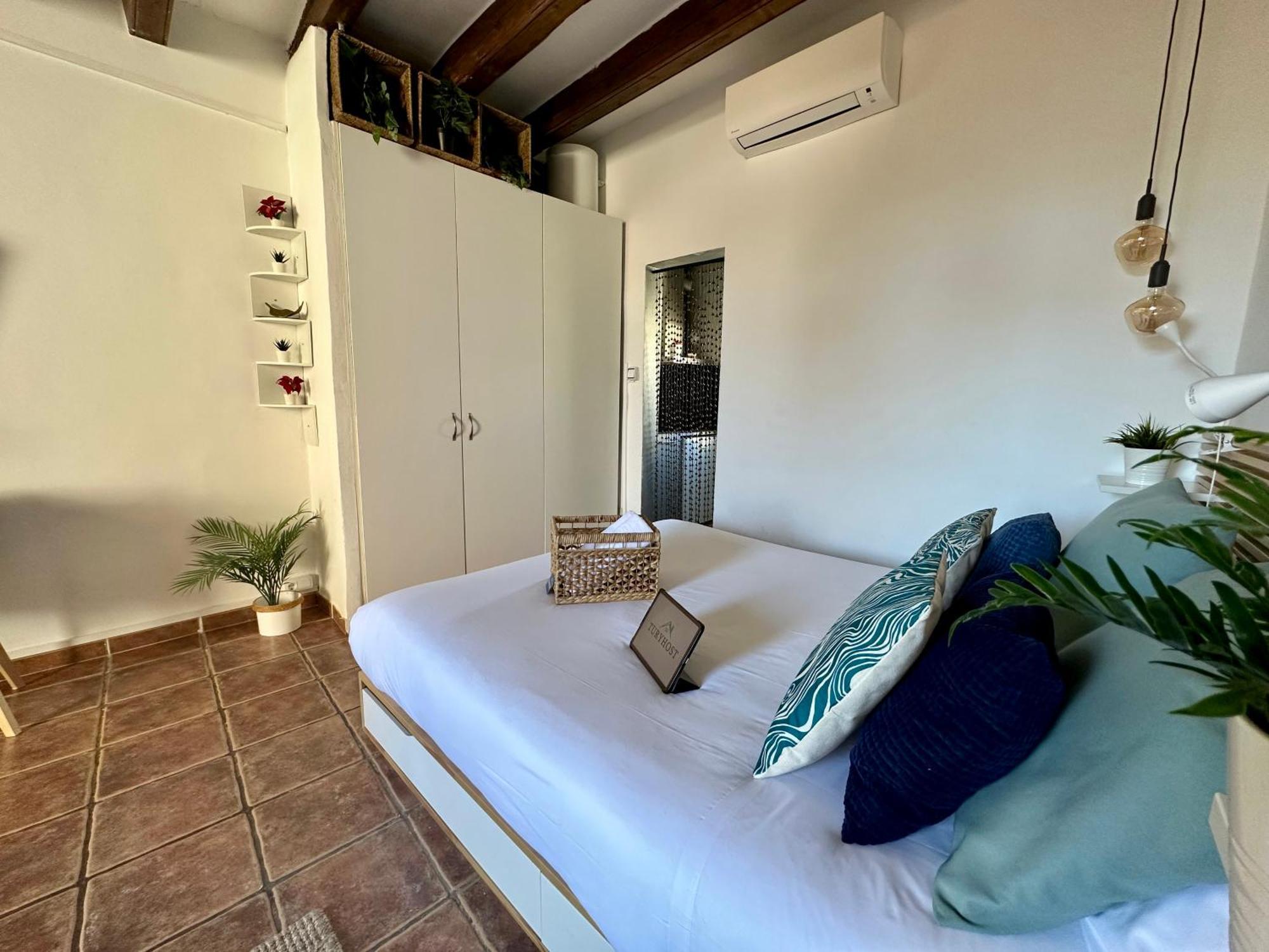 Taulat Loft L Poblenou Beach L Self Check In L Terrace Penthouse Barcelona Ngoại thất bức ảnh