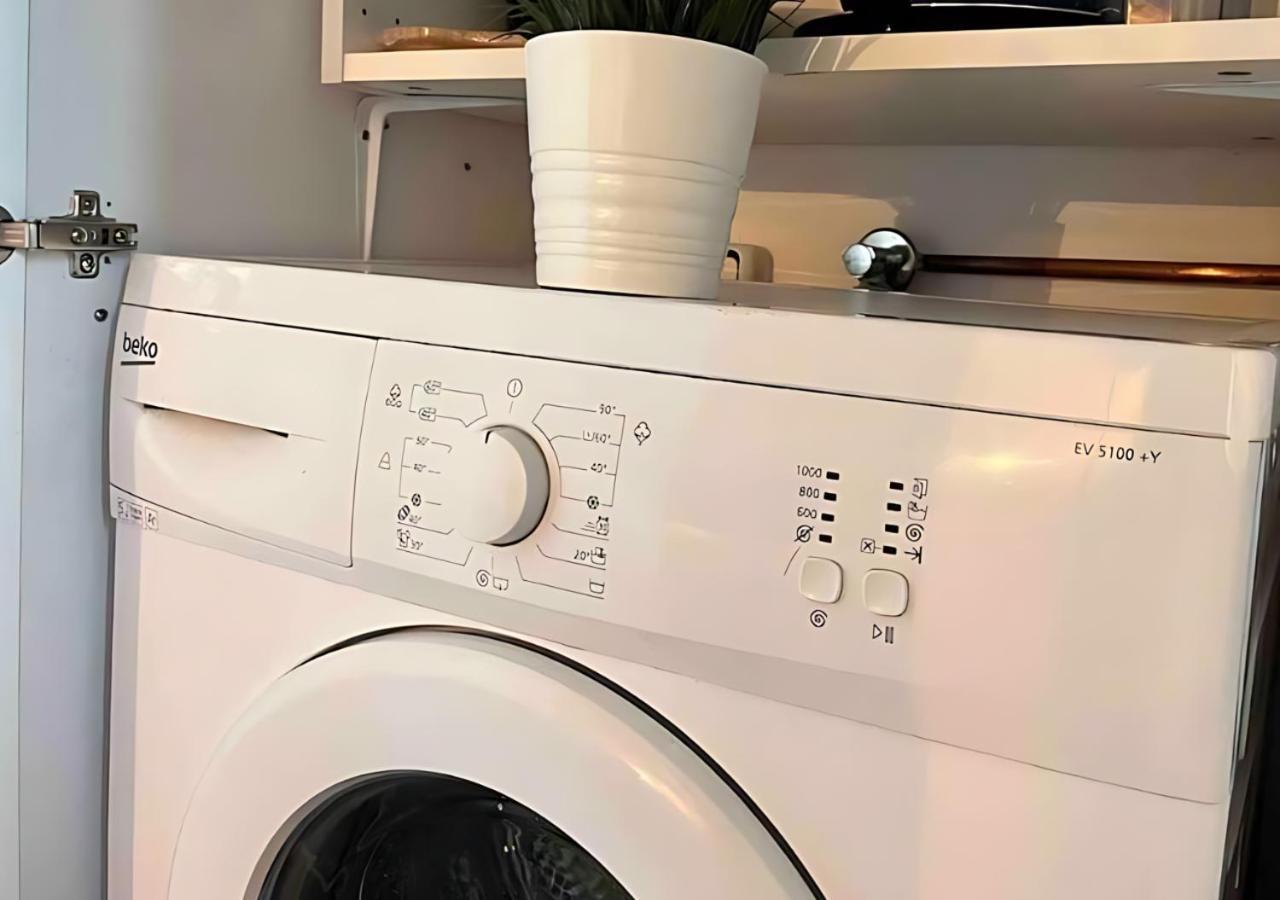 Taulat Loft L Poblenou Beach L Self Check In L Terrace Penthouse Barcelona Ngoại thất bức ảnh