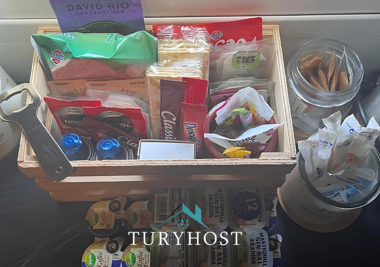 Taulat Loft L Poblenou Beach L Self Check In L Terrace Penthouse Barcelona Ngoại thất bức ảnh